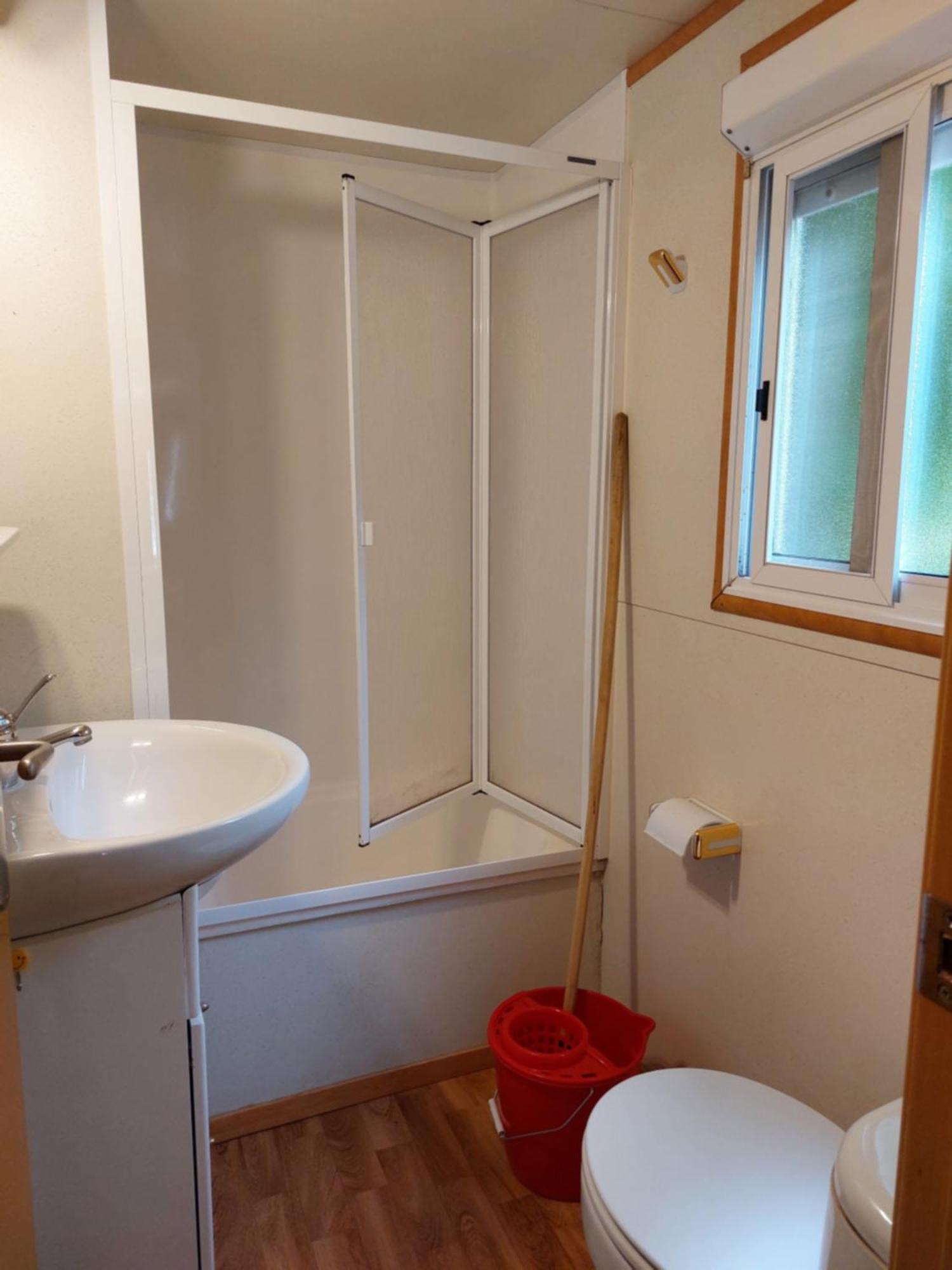 Camping L'Enclave Mobil-Home Estavar Luaran gambar