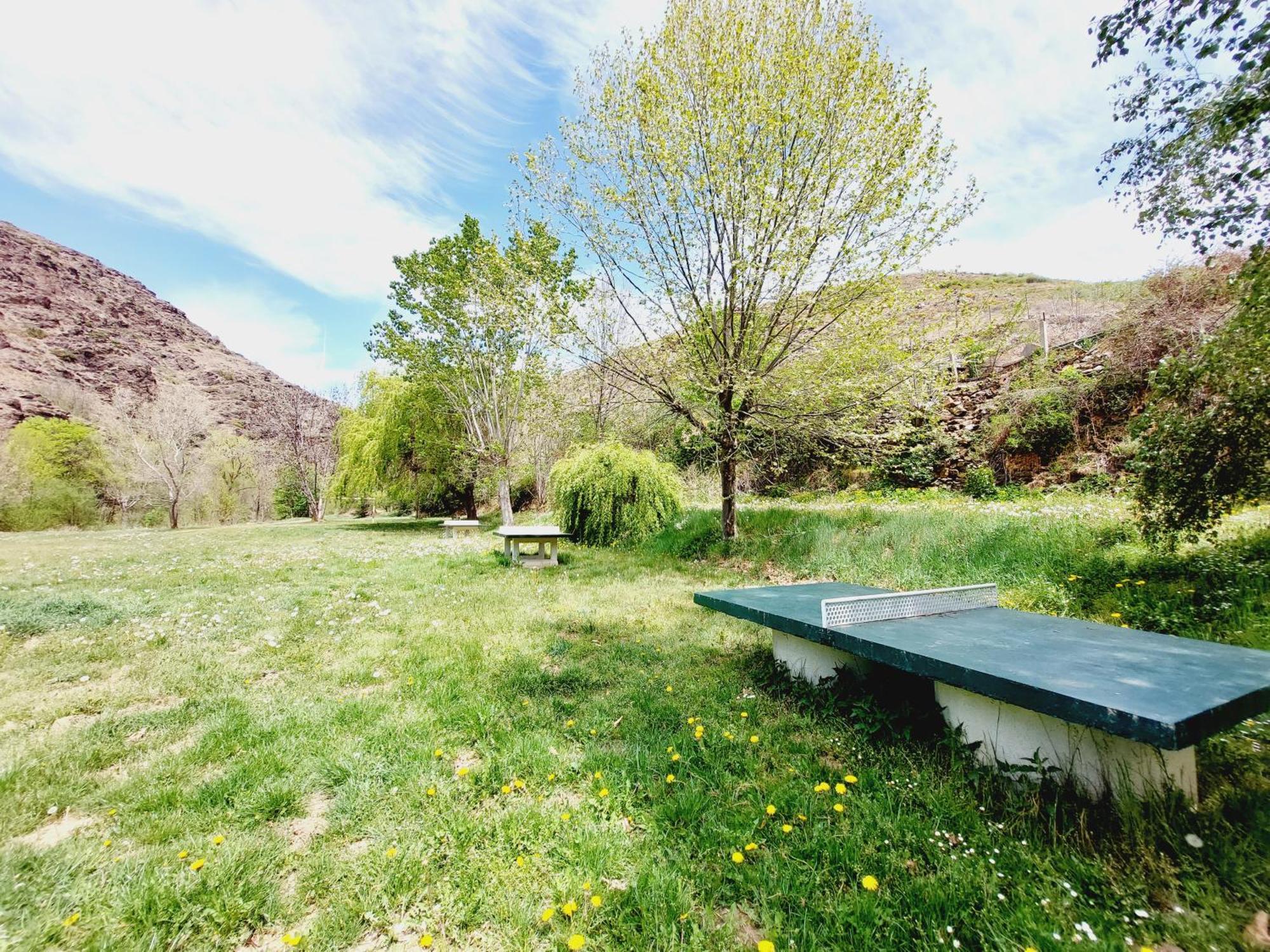 Camping L'Enclave Mobil-Home Estavar Luaran gambar