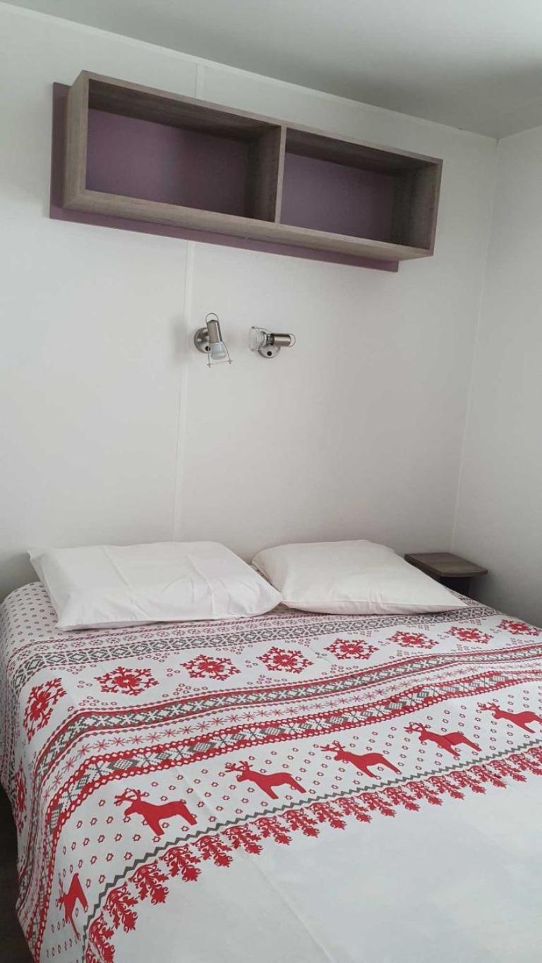 Camping L'Enclave Mobil-Home Estavar Luaran gambar