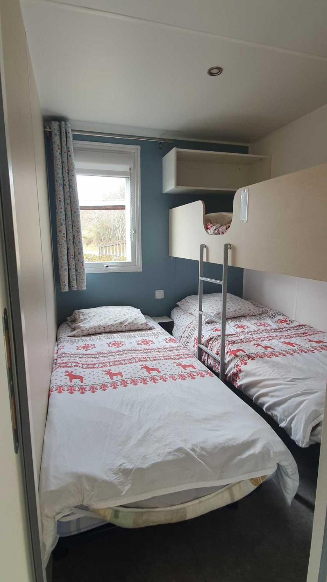 Camping L'Enclave Mobil-Home Estavar Luaran gambar