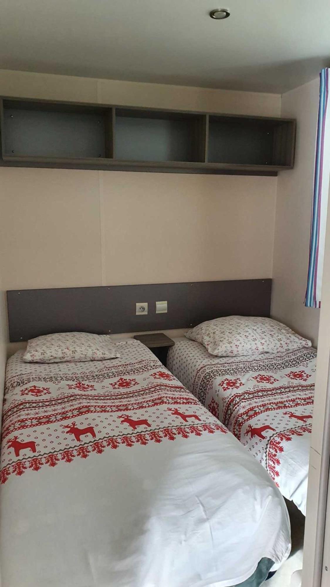 Camping L'Enclave Mobil-Home Estavar Luaran gambar